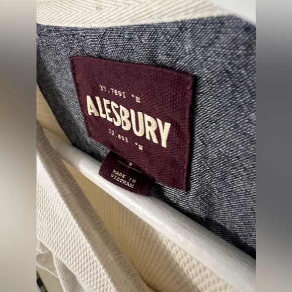 Men cream white sweatshirt by Alesbury size Small - Picture 3 of 6